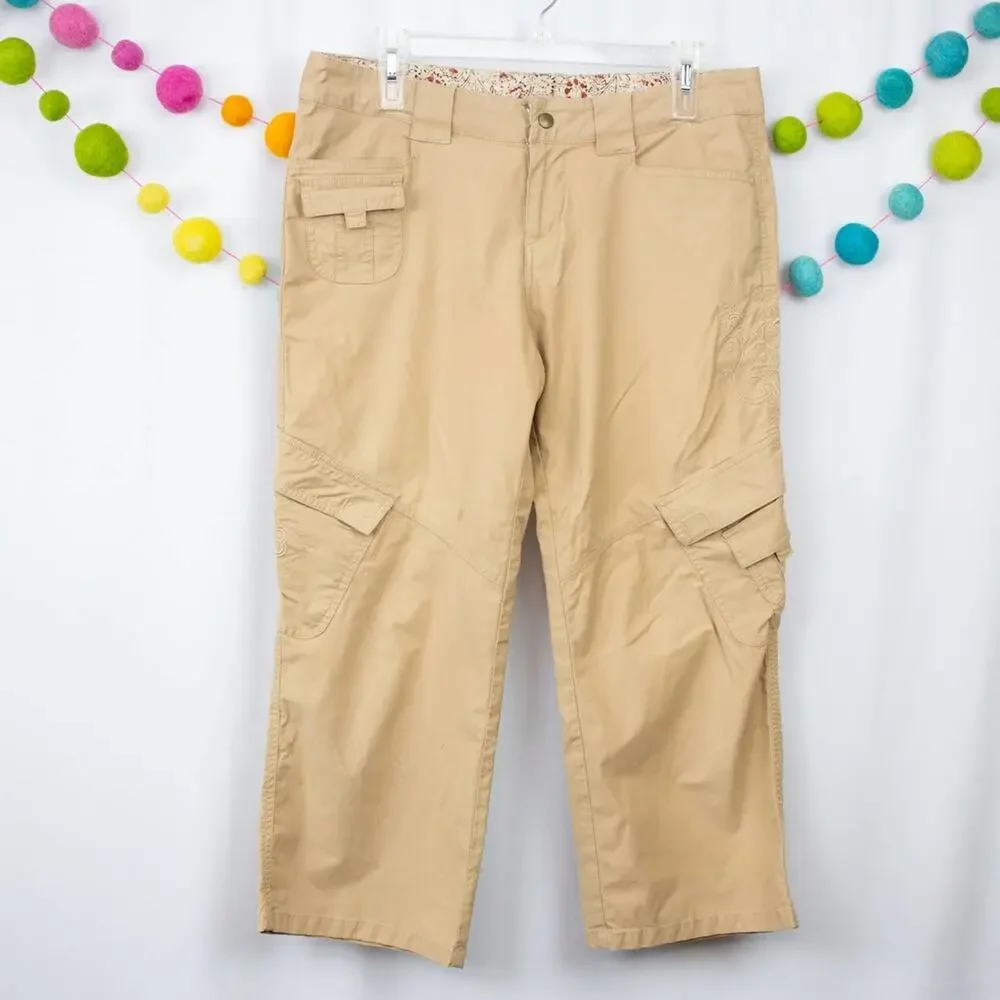 Kuhl Khaki Tan Floral Embroidered Capri Cargo Pants Size Medium Mid Rise